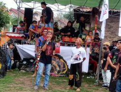 Kolaborasi TPD dan Relawan Ganjar – Mahfud Lampung Gelar Acara Kuda Lumping Di Desa Kali Sari
