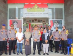 Pastikan Tidak Ada Masalah,  Kapolda Lampung Cek Langsung Pengamanan Kotak Suara di PPK