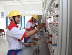 Dukung Pendidikan pada Peringatan Hardiknas, PLN UID Lampung Sepakat Teken MoU dengan SMK BLK