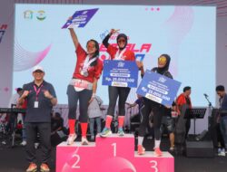 Polwan Polda Lampung Juara 1 Kategori Half Marathon 40+ Kemala Run 2024