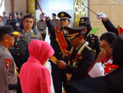 Penuh Haru, Kapolda Lepas Purna Bhakti Kombes Pol Yosef Budi Medianto Karorena Polda Lampung
