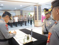 Kapolda Pimpin Sertijab Karorena Polda Lampung yang Baru