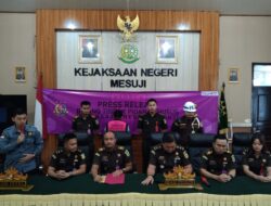 Rugikan Negara 3 Milyar Lebih, Mantan Kades Sriwijaya Ditetapkan  Tersangka Oleh Kejari Mesuj