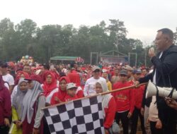 Meriah, Bupati Lepas Jalan Sehat Ceria Di Kecamatan Sragi Lamsel