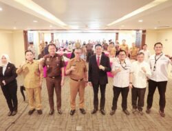 Sekdaprov Fahrizal Saksikan Penandatanganan Kerja Sama Pendampingan Hukum Bidang Perdata dan Tata Usaha Negara antara Kajati Lampung dengan PT Lampung Jasa Utama