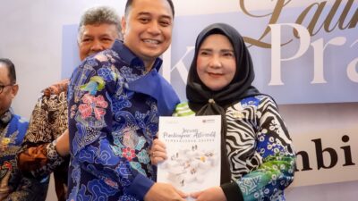 Walikota Bandar Lampung Hj. Eva Dwiana Menghadiri Launching Buku Best Practices Oleh Asosiasi Pemerintah Kota Seluruh Indonesia (APEKSI)