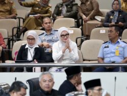 dr Jihan Nurlela Hadiri Rapat Paripurna DPRD Provinsi Lampung tentang Persetujuan Pengesahan Pengangkatan Gubernur dan Wakil Gubernur Terpilih Periode 2025-2030