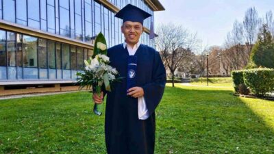 Keren! Dosen UBL Raih S3 di Hungaria Dengan Predikat Summa Cum Laude