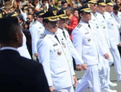 Presiden Prabowo Lantik Hamartoni Ahadis dan Romli sebagai Bupati dan Wakil Bupati Lampung Utara Terpilih Periode 2025-2030 di Istana Negara