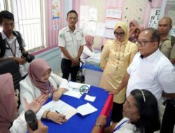 Pj. Gubernur Lampung Pantau Pelaksanaan Program Pelayanan Kesehatan Gratis di Puskesmas Gedong Tataan