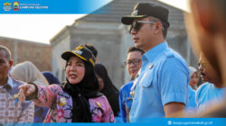 Bukan Sekadar Tinjau Jalan Rusak, Kolaborasi Epik Bupati Egi dan Bunda Eva Lebur Sekat Wilayah Demi Warga Perbatasan