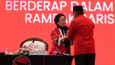 Pertemuan Megawati dan Hasto di Kongres PDIP