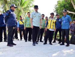 Bupati Egi Tinjau Jalan Beton Kunjir, Pastikan Akses Utama Pelajar Dibangun Berkualitas