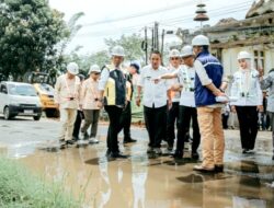 Perkuat Akses Wisata, Gubernur Lampung Tinjau Pelebaran Jalan R.E. Martadinata hingga Lempasing–Padang Cermin