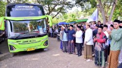 1.350 Santri Lampung Diberangkatkan ke Lirboyo, Bupati Egi Titipkan Pesan Pengabdian